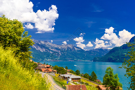 比华利山Brienz湖 湖 因特拉肯-奥贝哈斯利岛 伯尔尼背景