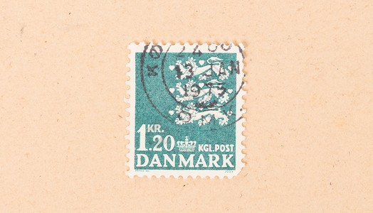 1980年 丹麦印刷的印章显示它的价值古董历史性收藏邮票信封邮资爱好空气收集背景图片