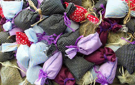 纱袋纤维香味邮袋手工香水装饰生产后院做工风格自然光花束芳香背景