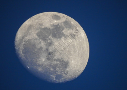 天上日间月亮的阶段蓝天蓝色月相部门白色宇宙星星天空卫星天文学背景