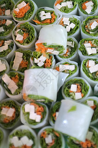 新鲜蔬菜稻饼或新春卷 泰国自制食品高清图片