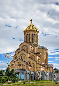 格鲁吉亚第比利斯圣三一大教堂城市三位一体寺庙首都旅游宗教同巴圆顶大教堂建筑背景