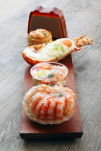 美味新鲜的贝类特色菜糕点美食盘子午餐餐饮脑袋龙虾木头零食烹饪背景图片