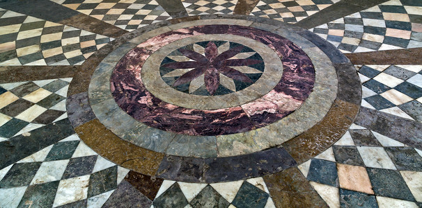 大理石色天然石背景的蔓藤花纹地板背景图片