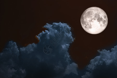 满月的全血月在月光云色之夜蓝天日落墙纸天空海浪月亮血月月球地平线风景海景背景图片