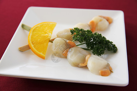 原始扇贝盘子餐厅美食海鲜寿司饮食食物午餐鱼子白色红烧高清图片素材