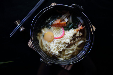 日元日本食物日本食品菠菜对虾油炸午餐饮食面条盘子烹饪美食餐厅背景图片