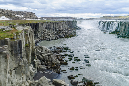 黛提瀑布Selfos自瀑瀑布 冰岛东北部爬坡瀑布旅游石头美丽岩石力量溪流流动国家背景