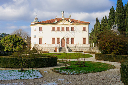 维琴扎建筑财产建筑学历史性别墅奢华花园房子雕像历史高清图片
