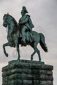 雕像 科隆桥地标纪念碑气势天空国王马术帝国时代高清图片