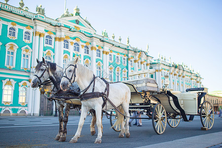 伊塔马拉蒂宫俄罗斯圣彼得堡宫宫广场的埃米切奇人员帝国访问景观大车艺术建筑学观光场景地标背景