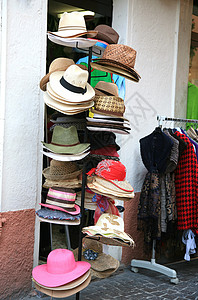 出售的彩色帽子背景图片