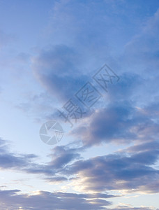 美丽的夜晚天空戏剧性阳光香草日落场景日出蓝色天气太阳背景图片