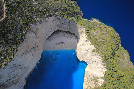 Zakynthos岛空中观察沉船直升机飞机导航空气背景图片