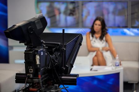 电视演播室录音节目布景新闻设备舞台照明信息相机媒体广播背景图片