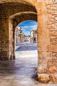 西班牙Majorca的地中海老城桑塔尼(Santanyi)背景