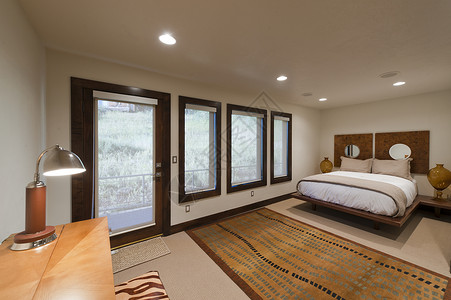 豪华豪宅的卧室灯具设计住宅别墅房子大厦艺术地毯家庭场景背景图片
