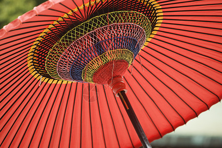 红色抛物线底侧遮阳伞遮阳棚阳伞太阳伞底面背景图片