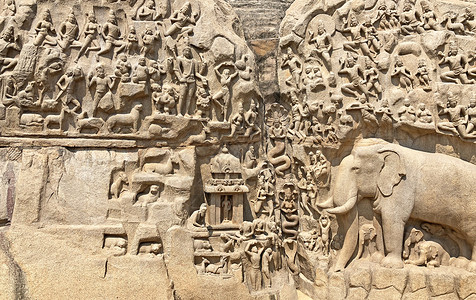泰米尔纳德邦马哈巴利普拉姆帮派的后裔纪念碑遗产旅游寺庙历史性雕像神话上帝建筑学地标背景图片