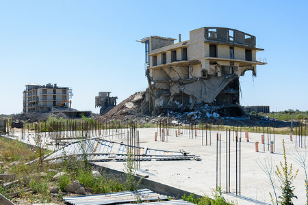 拆除非法建造的基建建筑工程项目(拆毁)高清图片