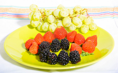 健康水果 10黄桃白桃福利杏子维生素采摘桃子背景图片
