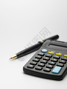 计算器划分电子工具黑色平衡白色办公室会计经济按钮背景图片
