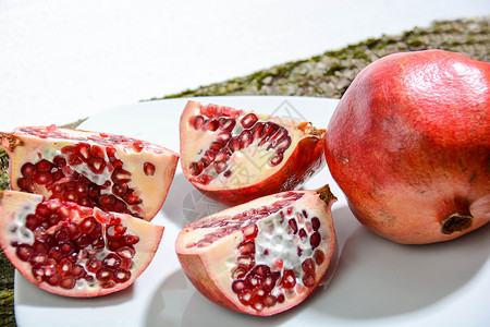 夏季水果桃子石榴白桃福利健康黄桃采摘维生素杏子背景图片