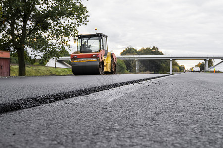 筑路工街道高速公路高清图片