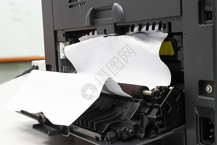 打印机办公室维修男人复印机电气技术替代品笔芯电脑打印倾倒背景图片