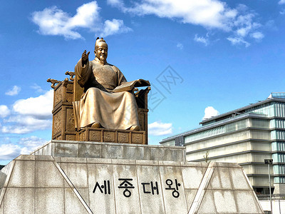 首尔光华门广场国王世宗的女神像高清图片