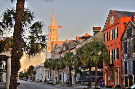 南卡罗来纳州查尔斯斯顿日落教堂城市历史性教会旅行背景图片