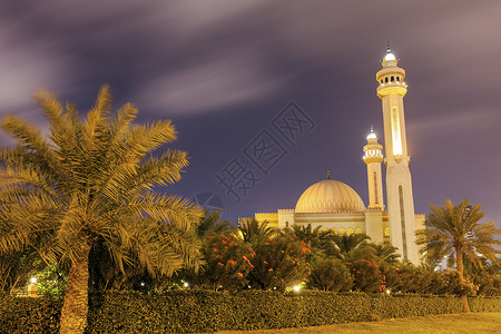 马纳麦Al Fateh大清真寺全景城市公园图书馆首都天际地标市中心蓝色街道背景图片