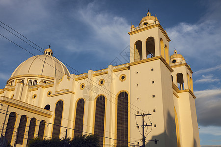 圣萨尔瓦多大教堂巴里奥斯广场建筑学高清图片