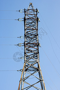 蓝色天空背景 有电网的金属杆 蓝天背景背景图片