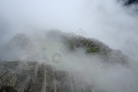 古代废墟地标遗产岩石吸引力建筑历史性薄雾石头背景图片