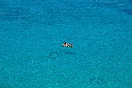 Lampedusa最著名的海景图旅行海岸线棕褐色自然保护区旅游蓝色兔子海滩晒黑海岸背景图片