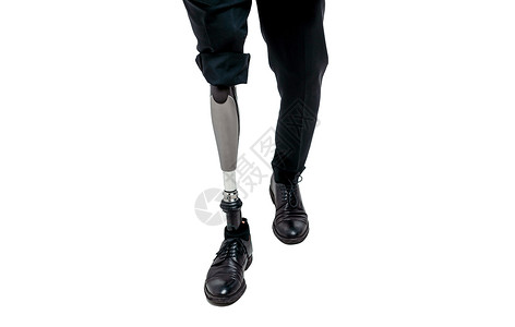 以白色背景隔离的假肢腿残疾人被割成碎片的视线截肢药品技术假腿身体男性成人截肢者医疗机械差点高清图片素材