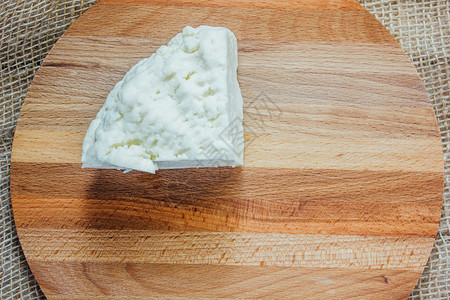 传统的印度乳酪干酪 制成鲜奶背景图片