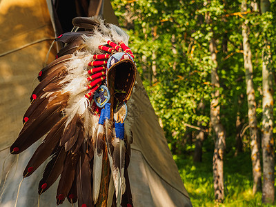 羽毛头饰古代美洲印第安人 古代美洲印第安人的属性高清图片