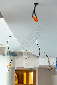 安装电线 电缆的安装工序天花板高清图片素材