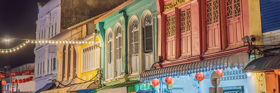 官也街Phuket镇的街 也称为唐人城或旧城建筑学建筑交通城市装饰店铺旅行动物酒店格式背景