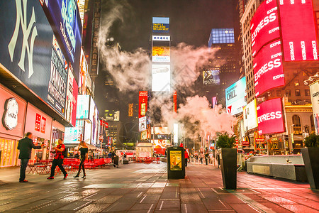 曼哈顿街景纽约时报广场夜景TIMESQUARE广场景点摩天大楼男人商业数字建筑动画时代夜景背景