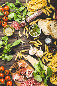 意大利传统食品 开胃菜和零食火腿蔬菜香肠小吃乡村香蒜桌子午餐餐厅面包地中海高清图片素材