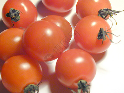新鲜成熟红樱桃西红柿水果蔬菜红柿红色背景图片