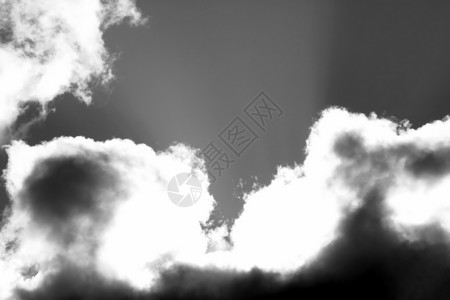 闪光云云多云景观背光白色天空太阳阳光体重射线云景背景图片