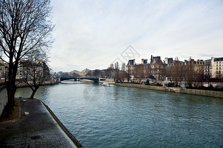 塞纳河2号巴黎罾高清图片