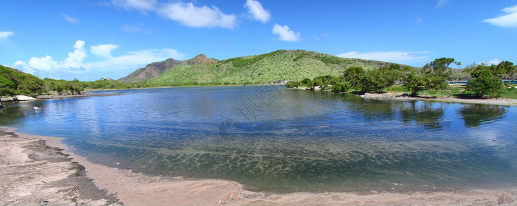 圣基茨美丽的环礁湖高清图片