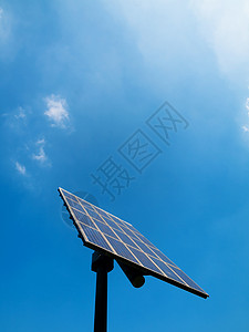 太阳能电池板蓝色电气电池天空射线力量太阳光伏细胞活力背景图片