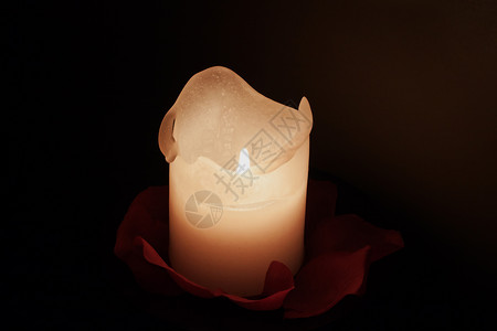 蜡烛宗教玻璃正方形孤独信仰火焰背景图片