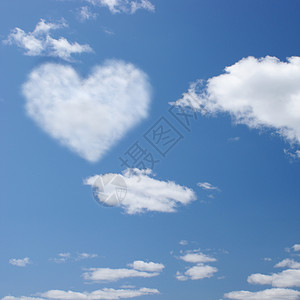 云约会心形云蓝色创造力自由白色想像力天空天气天堂云景背景
